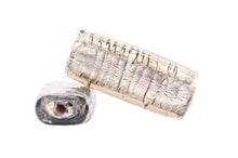 Cargar imagen en el visor de la galería, Small Prism Glass Beads
