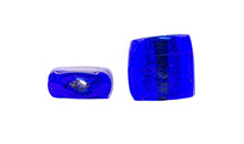 Cargar imagen en el visor de la galería, Big Square Glass Beads
