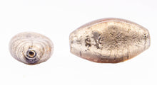 Cargar imagen en el visor de la galería, Tiny Flat Spheroid Glass Beads
